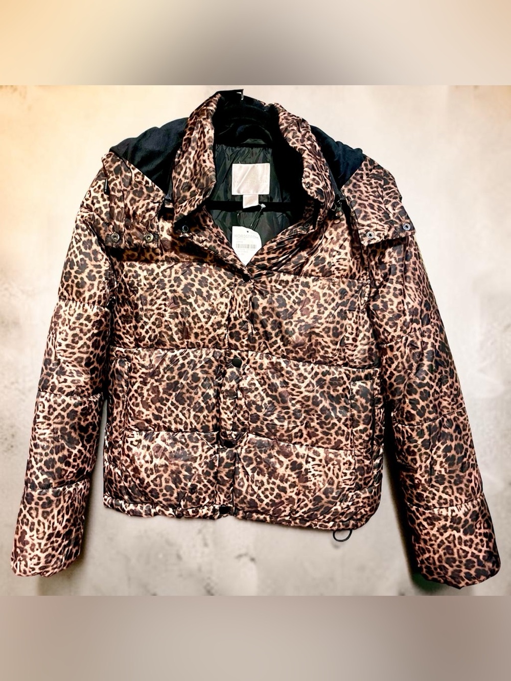 New Women’s XS Rachel Parcell from Nordstrom leopard print puffer jacket